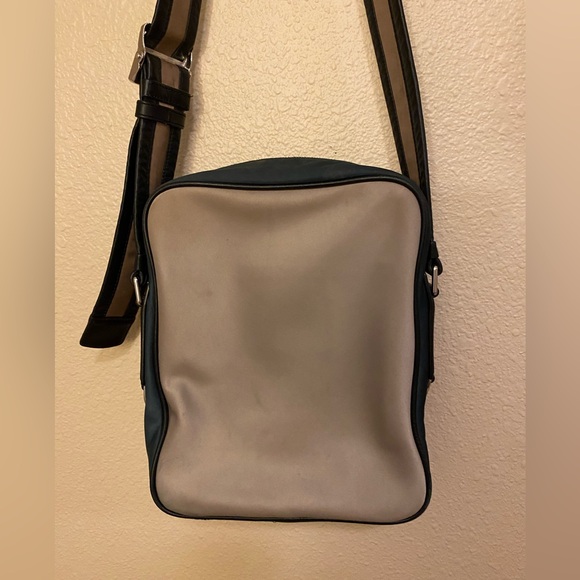 Amazing *rare* Marc Jacobs Sport Crossbody Bag - Picture 6 of 16